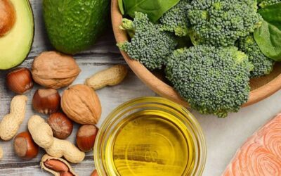 Los tres grupos de alimentos que te ayudarán a oír mejor